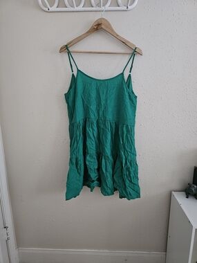Green Tiered Spaghetti Strap Dress